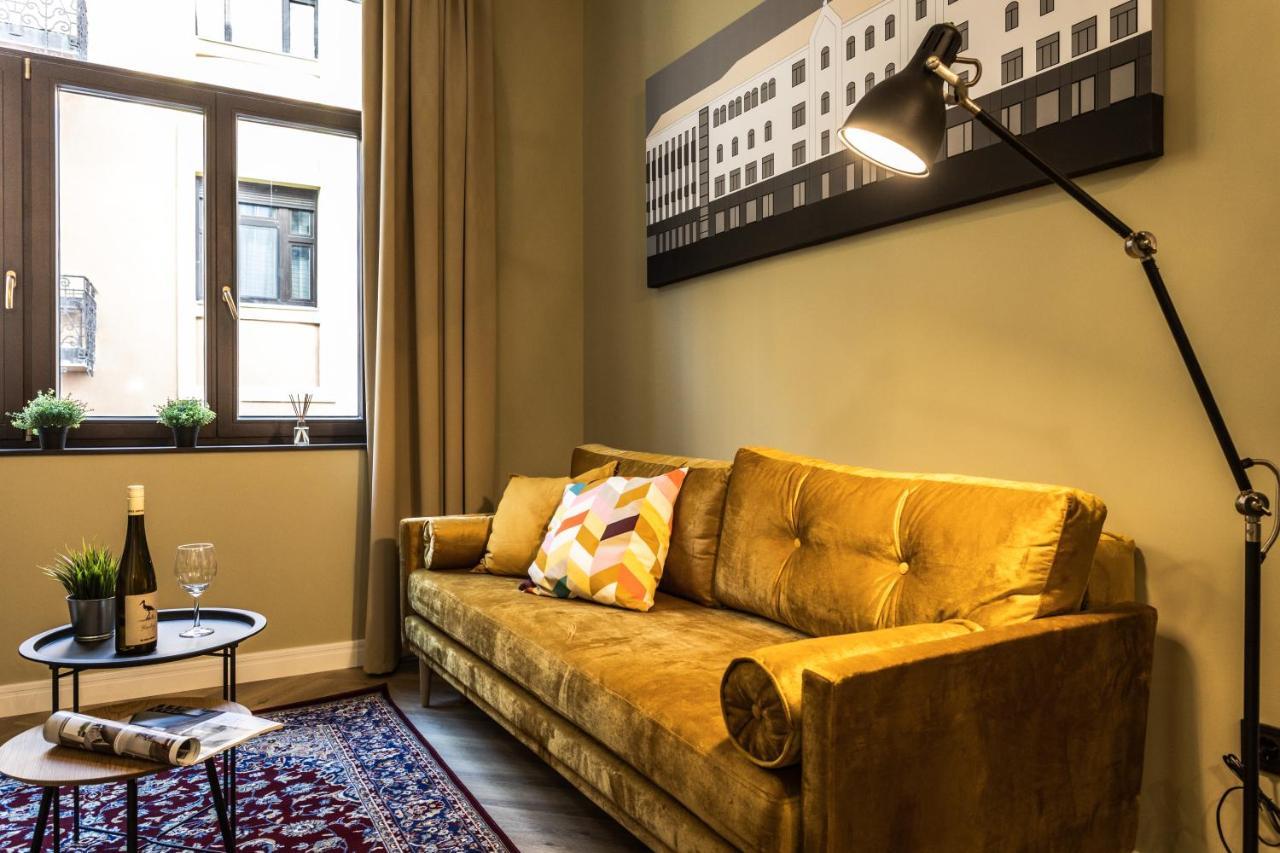 M15 Apartment Печ Екстериор снимка