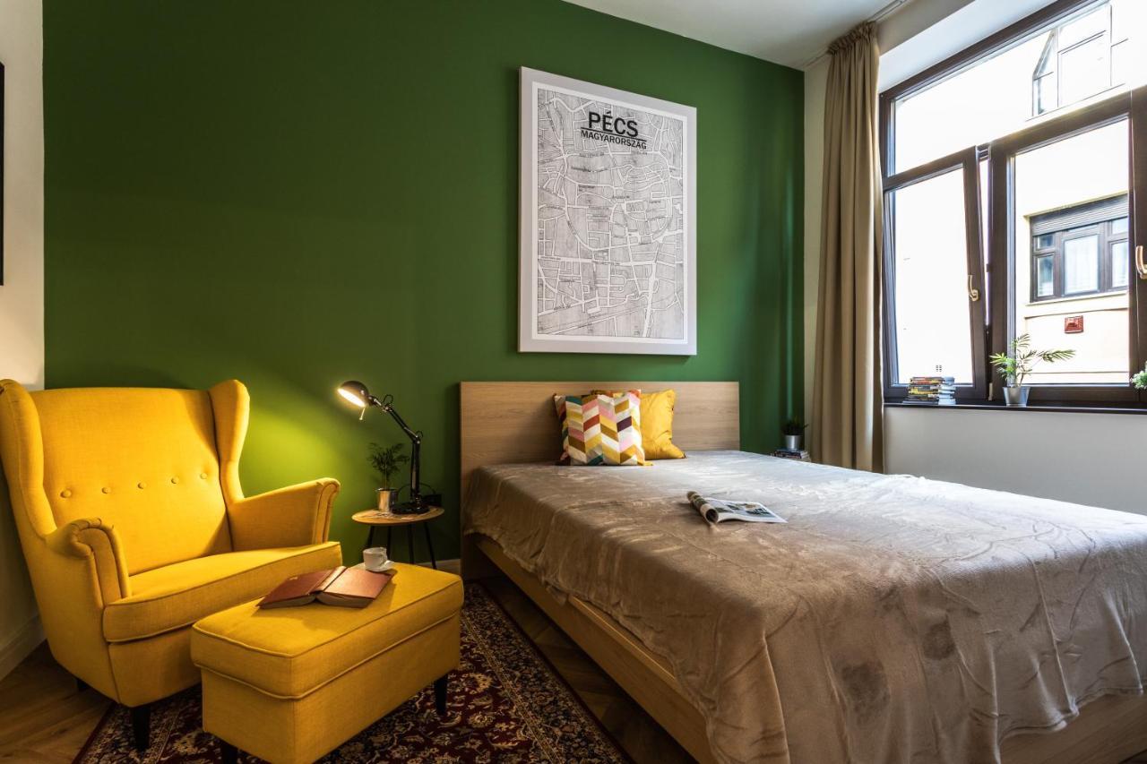 M15 Apartment Печ Екстериор снимка