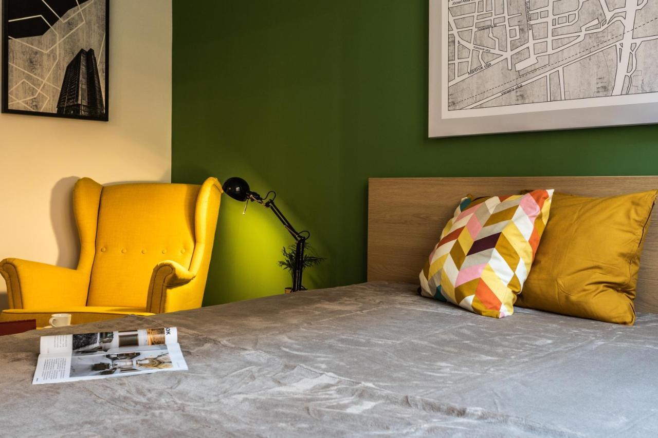 M15 Apartment Печ Екстериор снимка